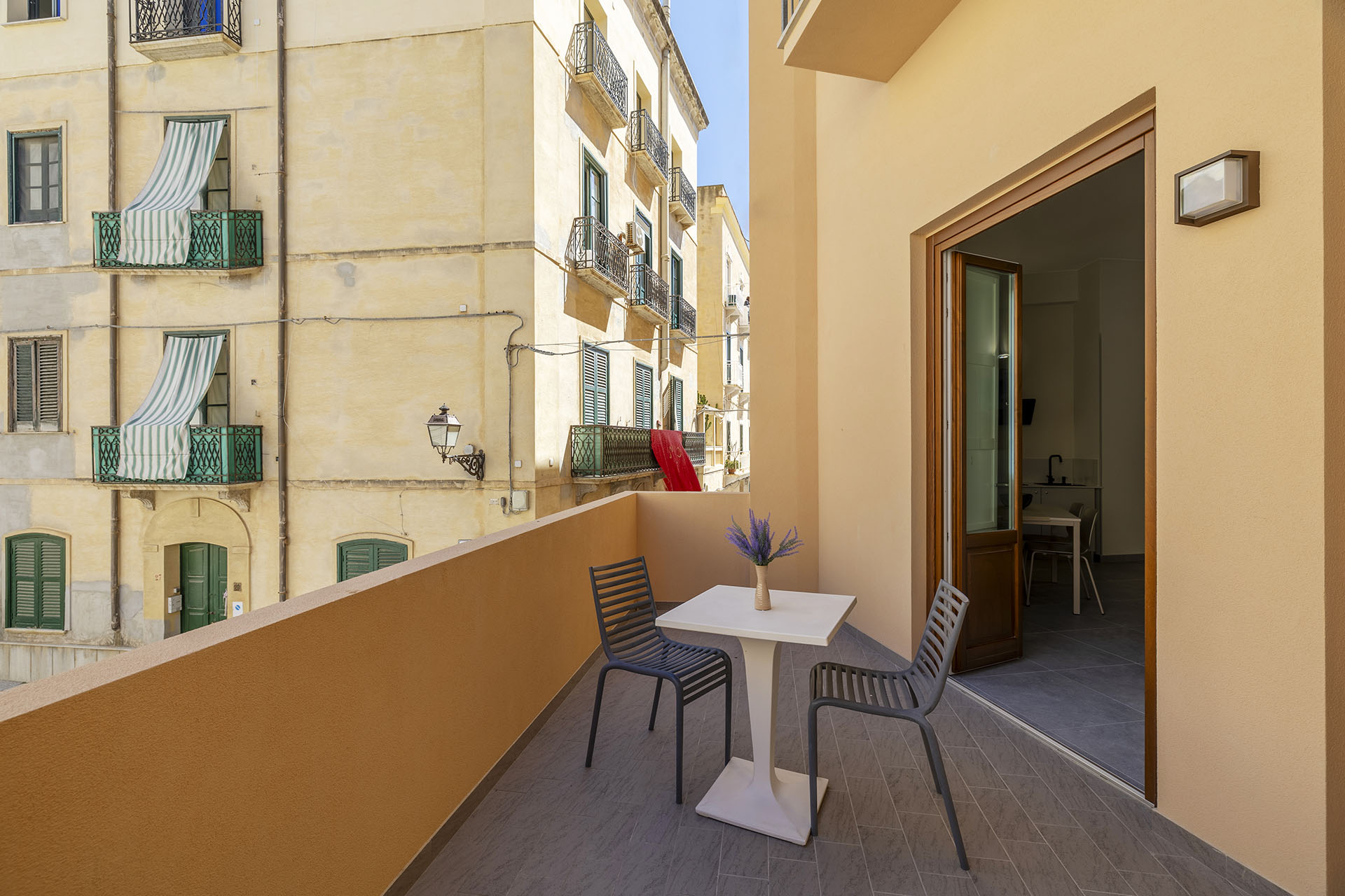 Appartamento bilocale con veranda esterna a Trapani